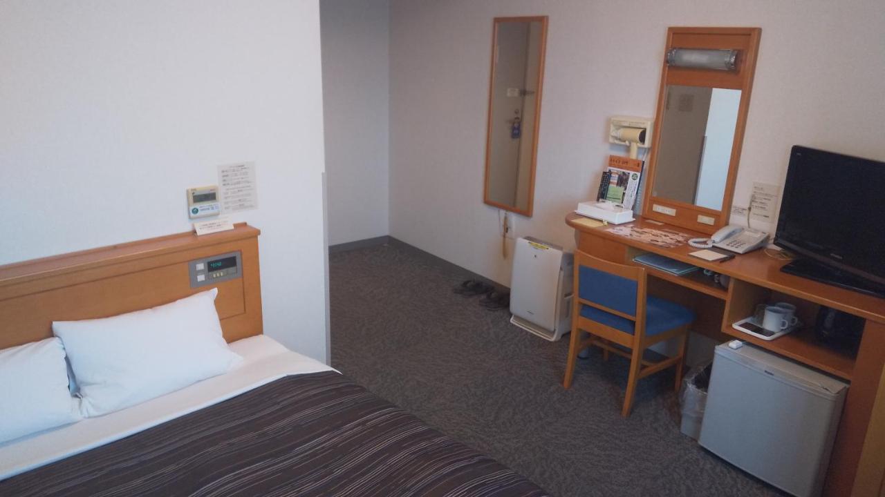 Hotel Route-Inn Niihama Dış mekan fotoğraf