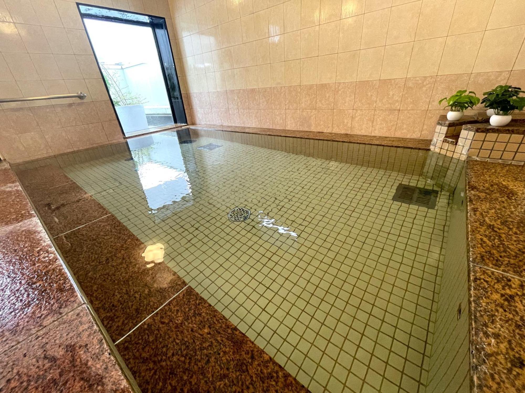 Hotel Route-Inn Niihama Dış mekan fotoğraf